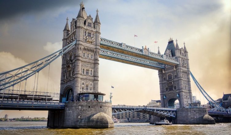 tower-bridge-UK